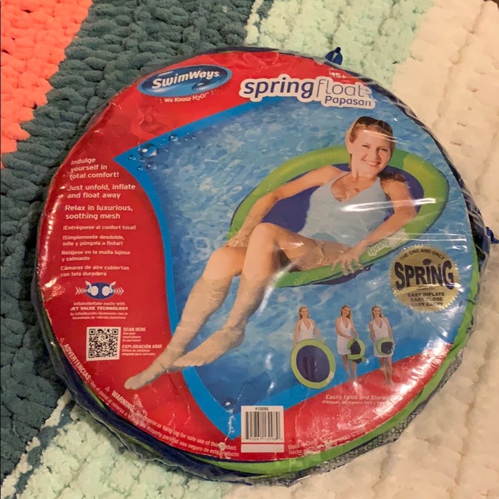 Spring Float Papsan